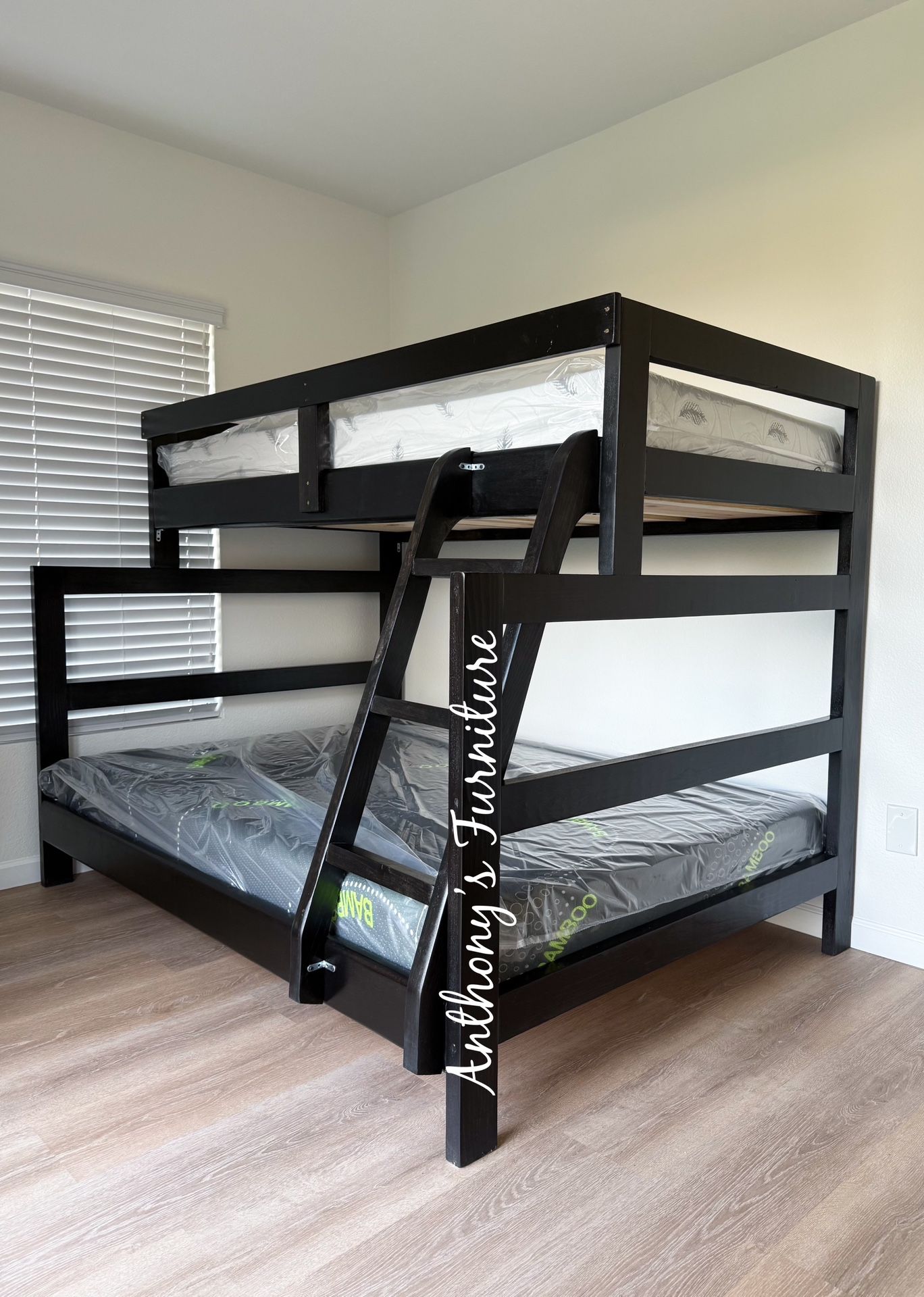 Twin Bunk Bed With Mattresses