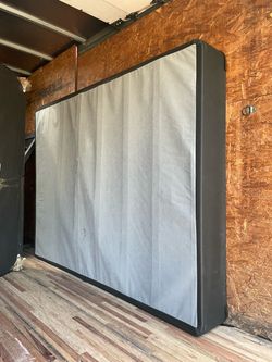 Queen boxspring