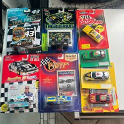 Vintage NASCAR Lot Of Cars  1/64 Scale 
