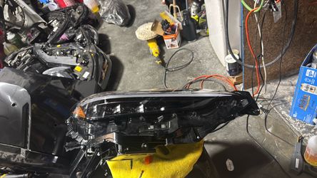 2023 2026 Lexus NX350 passenger side headlight three