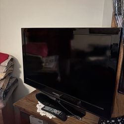 TV 28 Inch Samsung With Remote