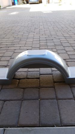 Trailer fender