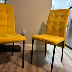 YELLOW SATIN CHAIRS COMES WITH BLACK COVERS