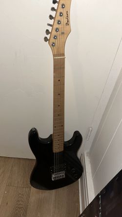 Beautiful Davison Electric Guitar - Black