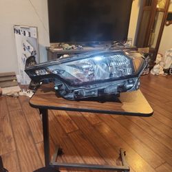 2024 Chevy Colorado Left Headlight