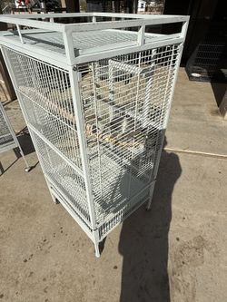 Med Parrot / Bird Cage