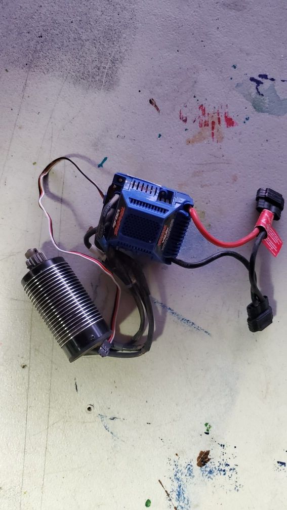 Traxxas motor and esc