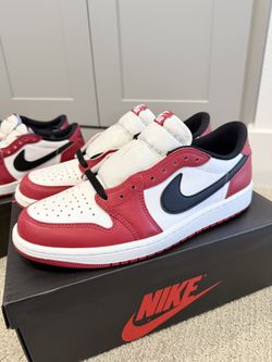 Jordan 1 Low Chicago NIB DS
