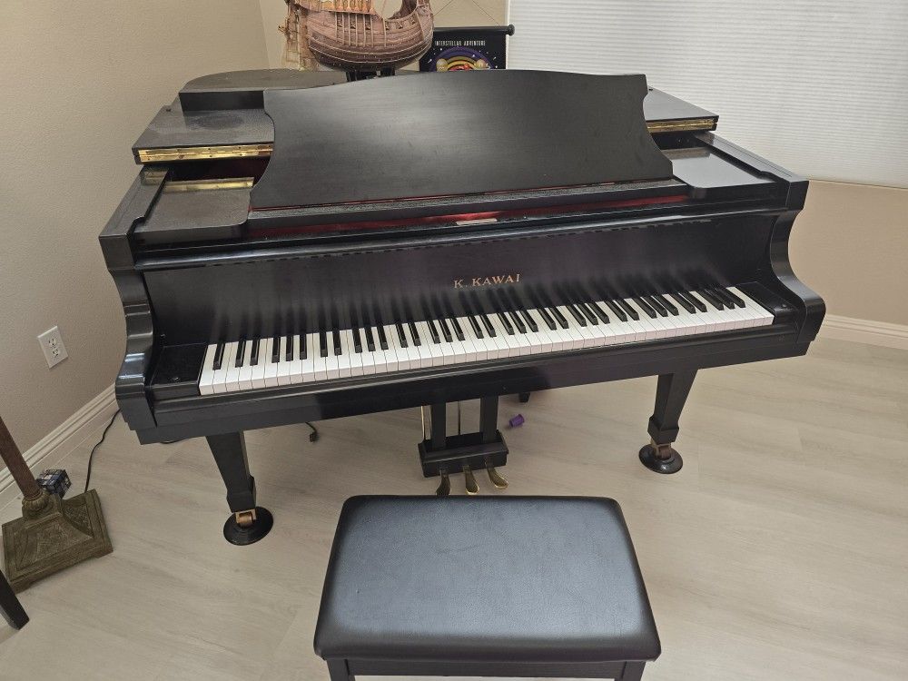 Kawai Piano