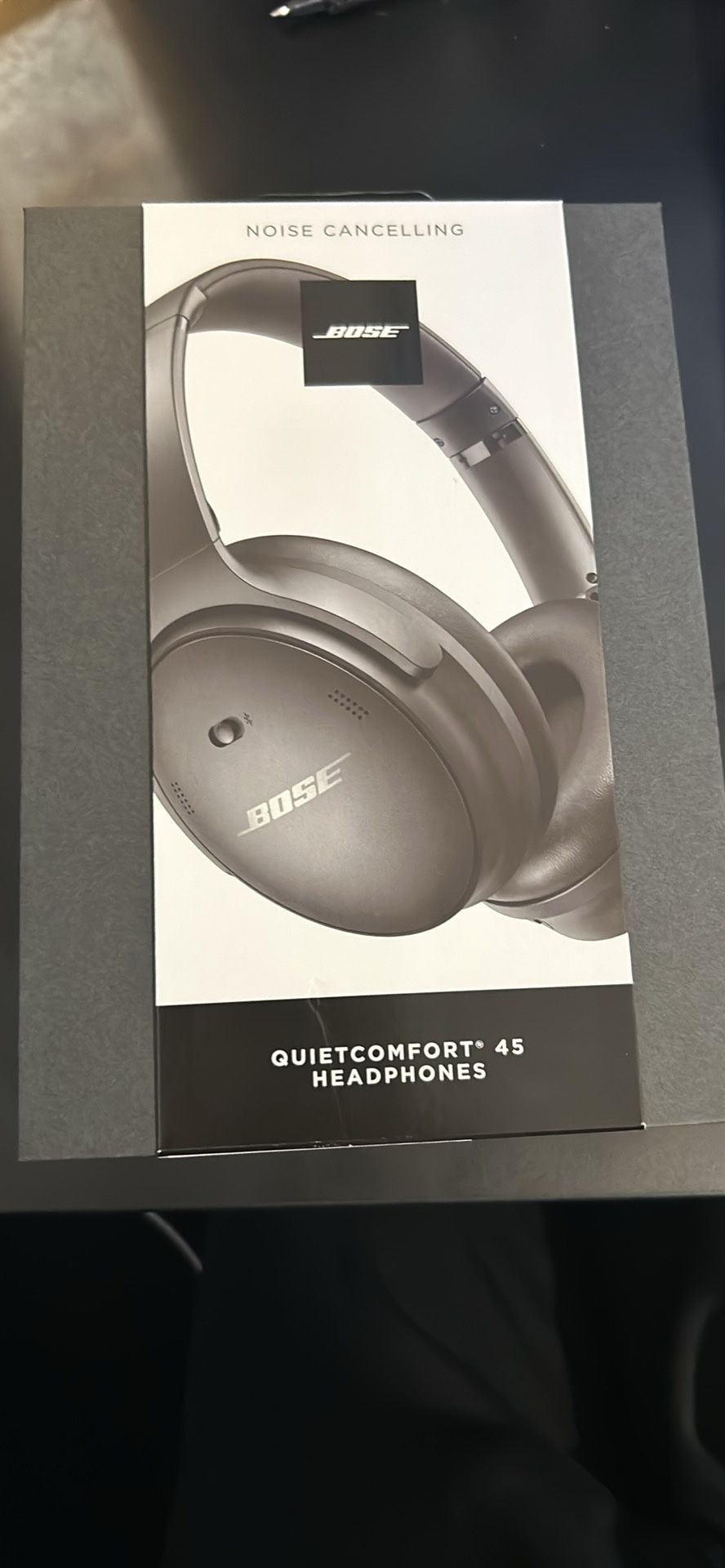 BOSE Quiet-Comfort 45 HEADPHONES