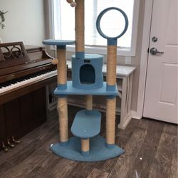 Cat Tree For Sale