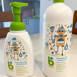 [New and unused] Babyganics Foaming Soap (16oz Pump Bottle, Fragrance Free) and 32oz Refill