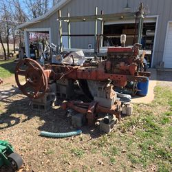 Antique Farmall H Tractor For Parts