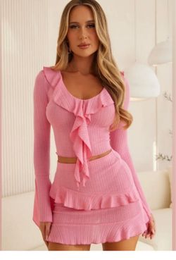 Fashionnova 2 piece ruffle mini skirt set