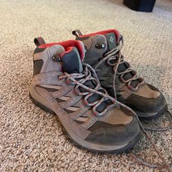 Columbia Hiking Shoes