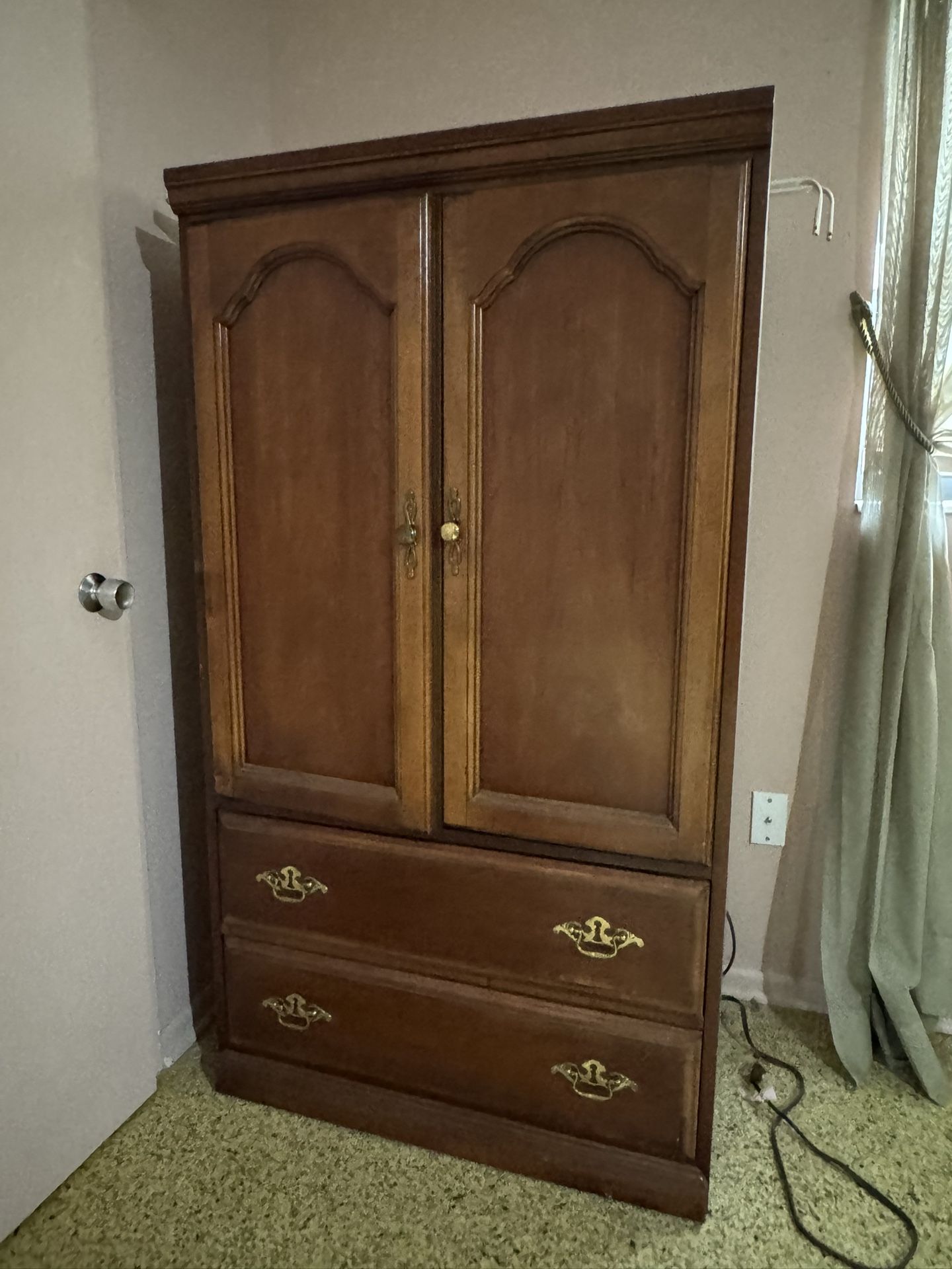 Vintage Wood Armoire / Entertainment Cabinet – $100