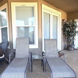 Set of 2 Outdoor Patio Lounge Chairs + Small Side Table