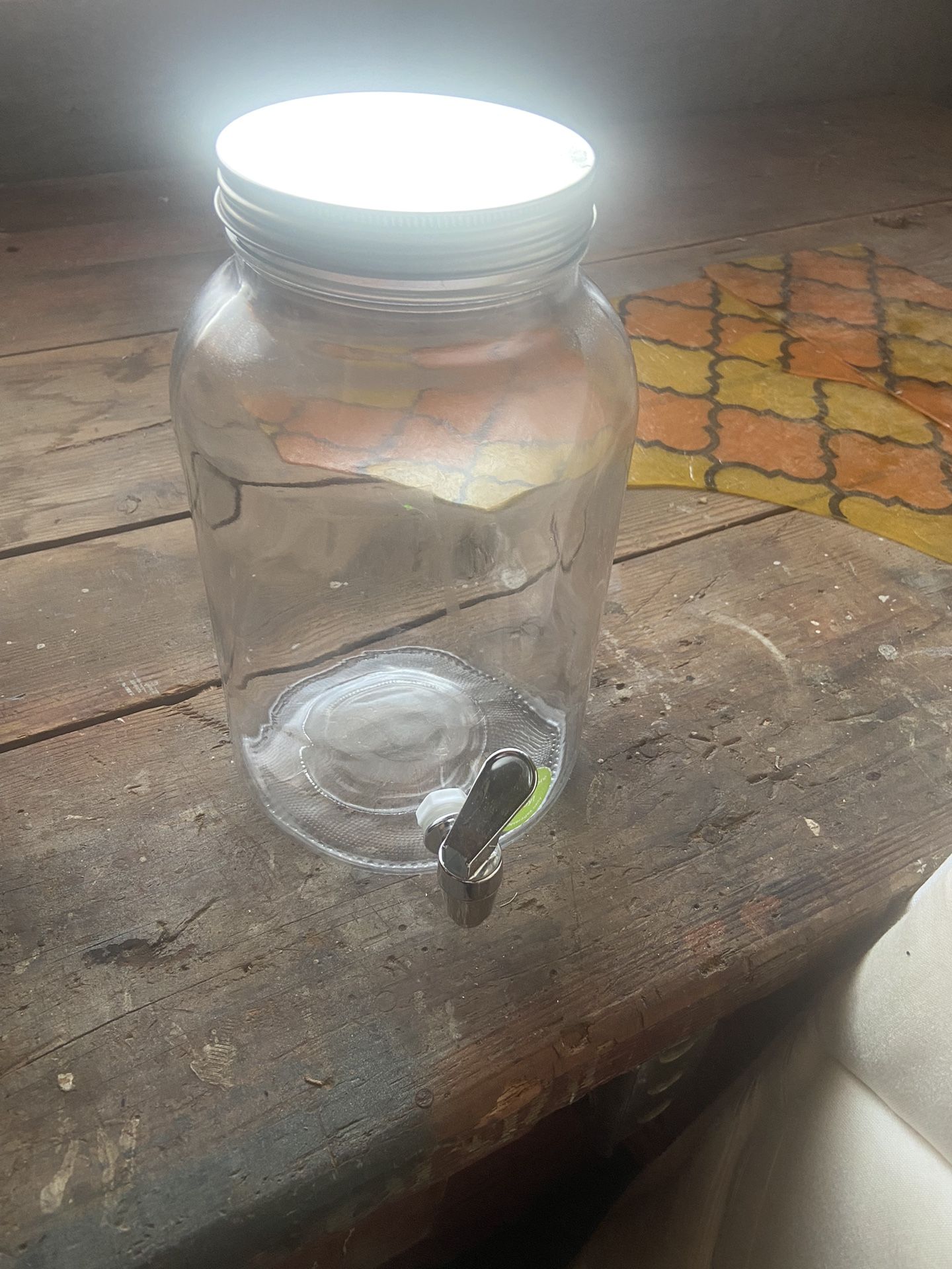 Jug Dispenser