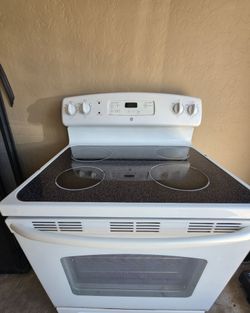 Electric General Electrice Stove