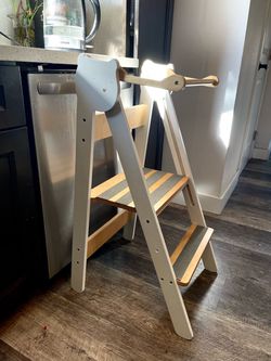 Kids folding kitchen stool