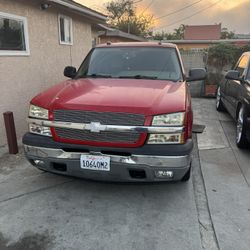 2005 Chevy Silverado 