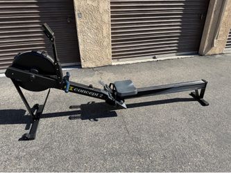 Concept 2 Rowing Machine- FREE DELIVERY IN OC