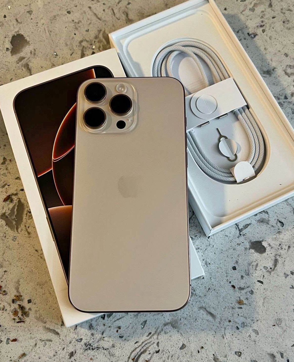 Apple iPhone 16 Pro Max 5G