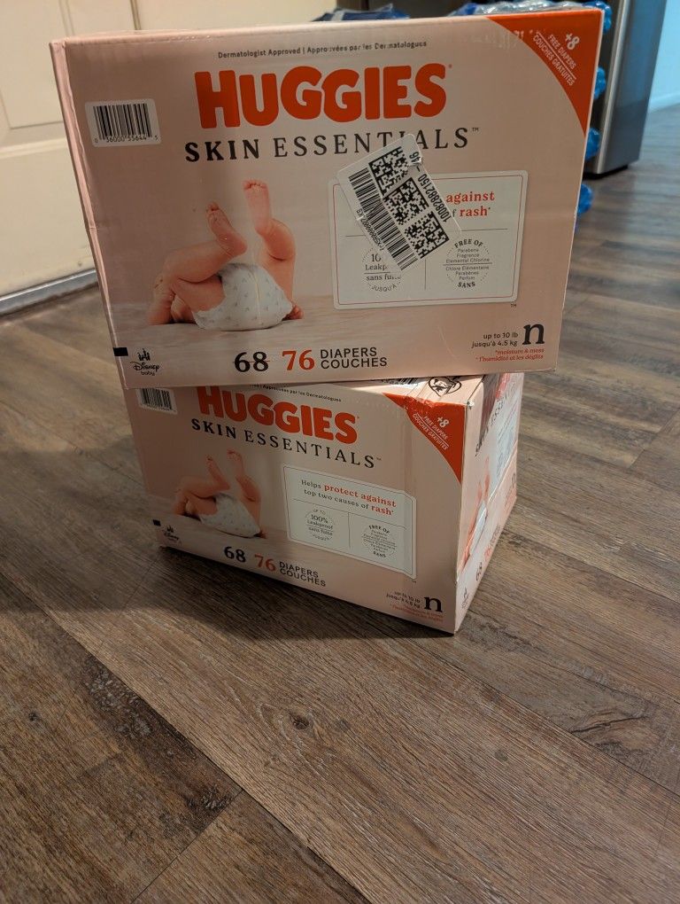 Huggies Newborn Diapers Skin Essentials
