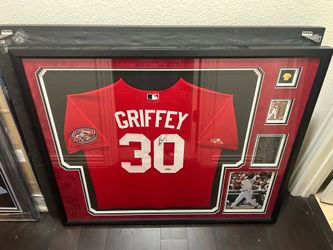 Ken Griffey Jr signed Cincinnati Reds jersey Upperdeck/ Beckett