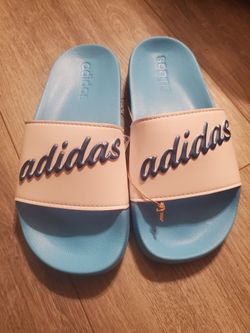 Adidas  women's size 5