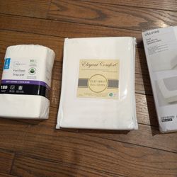 Flat/Fitted Sheets. Mattress Protector. Pillows