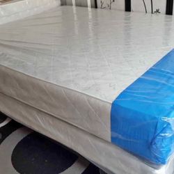 Queen size Quilted Mattress and box spring. 