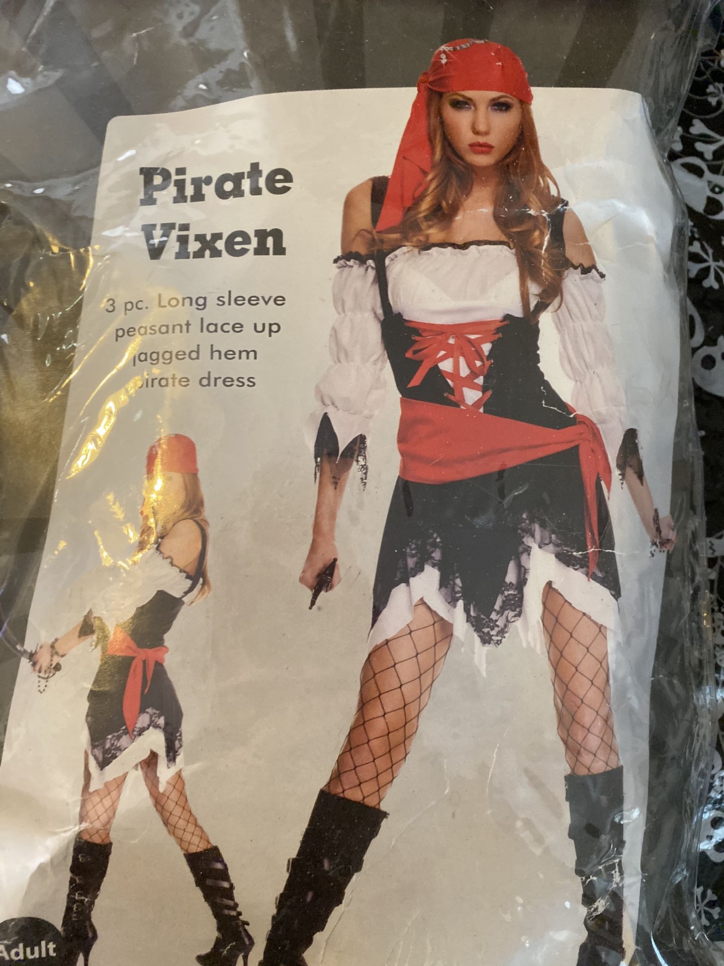 Women’s Pirate vixen Halloween costume