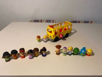 Fisher-Price School Bus + Encanto & Toy Story little people