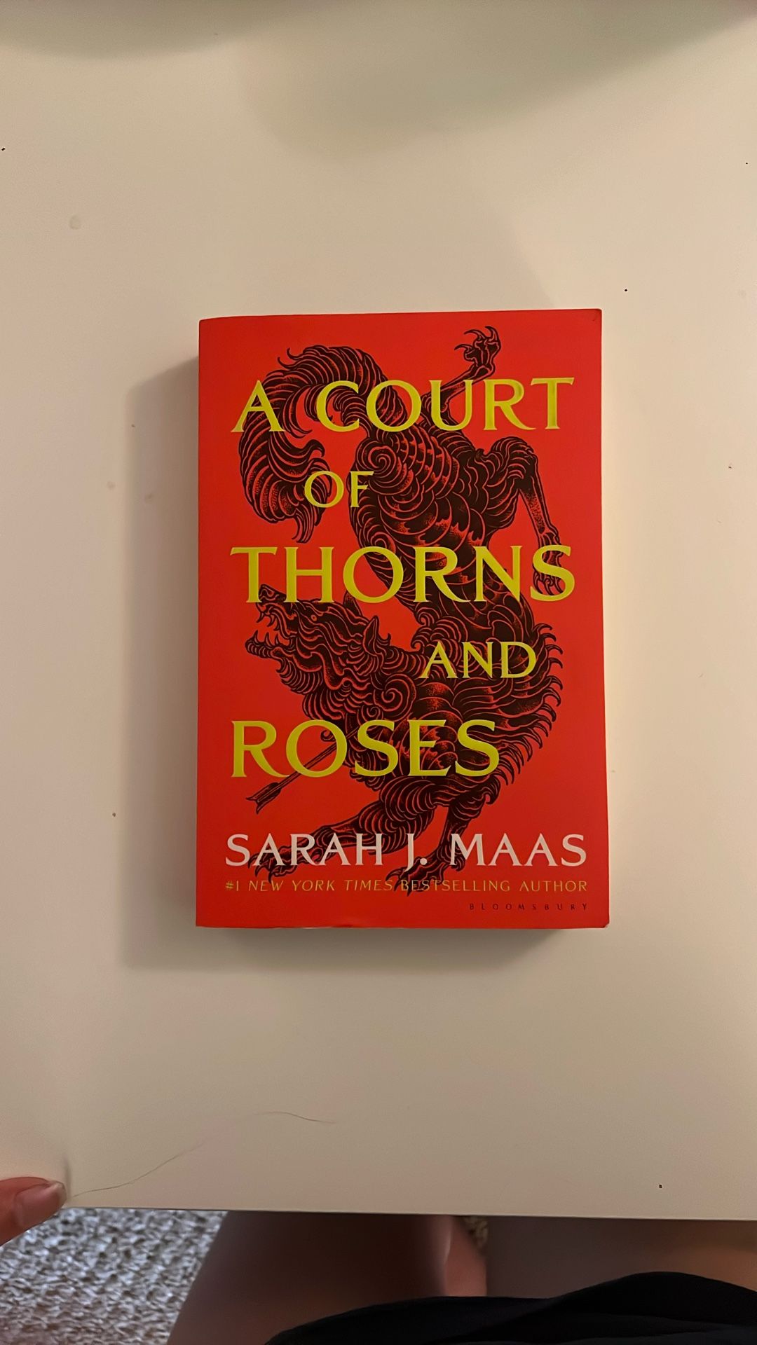 A Court Of Thorns And Roses