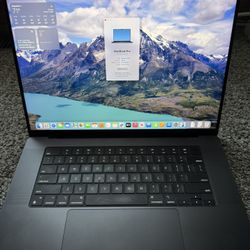 Apple MacBook Pro 16in Space Black M3 Pro 36gb Ram 512gb SSD