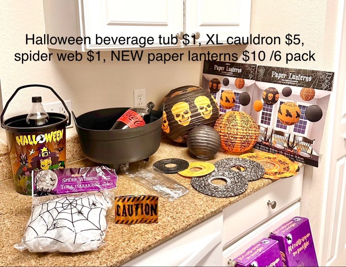 Halloween And Fall Decorations 