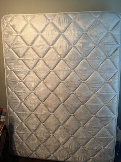Serta Pedic Queen Size Mattress