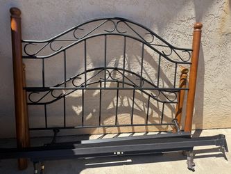QUEEN SIZE BED FRAME - FREE