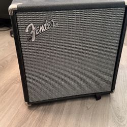 Fender Rumber 25 Bass Amp