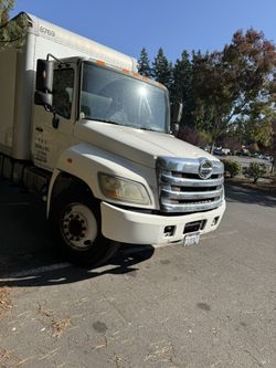 2011 Toyota Hino