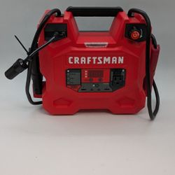 Craftsman (CMXCESM256) 1200 Peak Amp Jump Starter And Portable Power Station