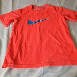 Nike Dri-FIT Boys' Graphic T-Shirt