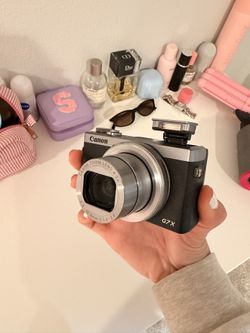 Canon G7X Digital Camera mark iii