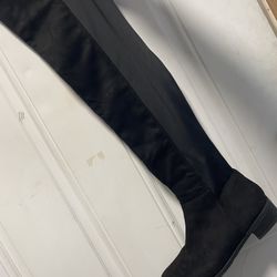 High Knee Suede Black Boots