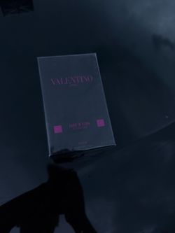 Valentino cologne