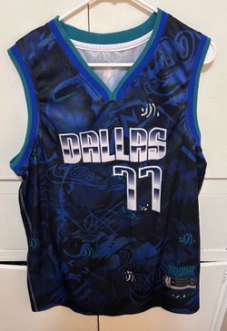 Luka rookie of the year jersey size mens XL