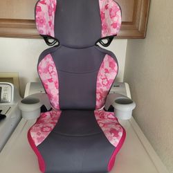 EVENFLO BOOSTER CAR SEAT (30-100 LBS) for Sale in Lakeland, FL - OfferUp