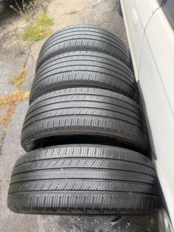 Tires 235/55/19 yakohama