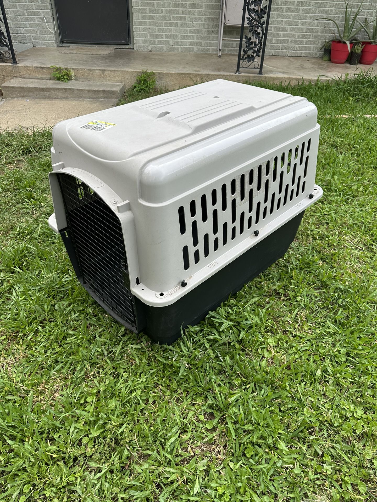 Dog Crate/Cage